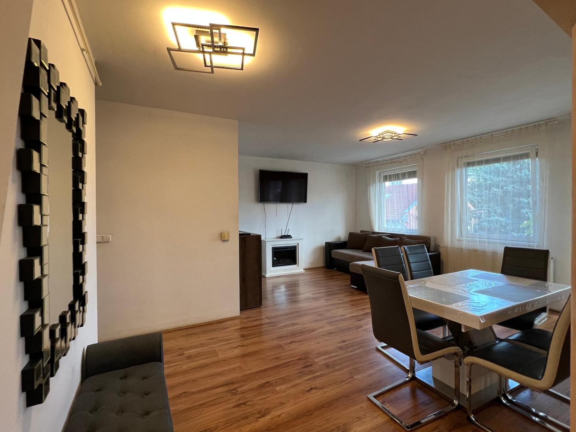 Kristaly Apartman Сегед Екстер'єр фото